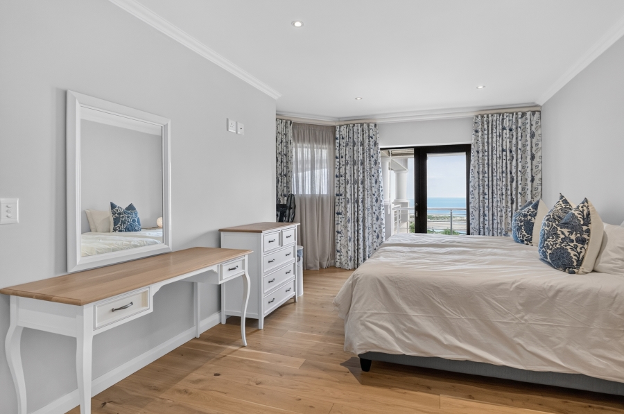 3 Bedroom Property for Sale in The Hill Western Cape